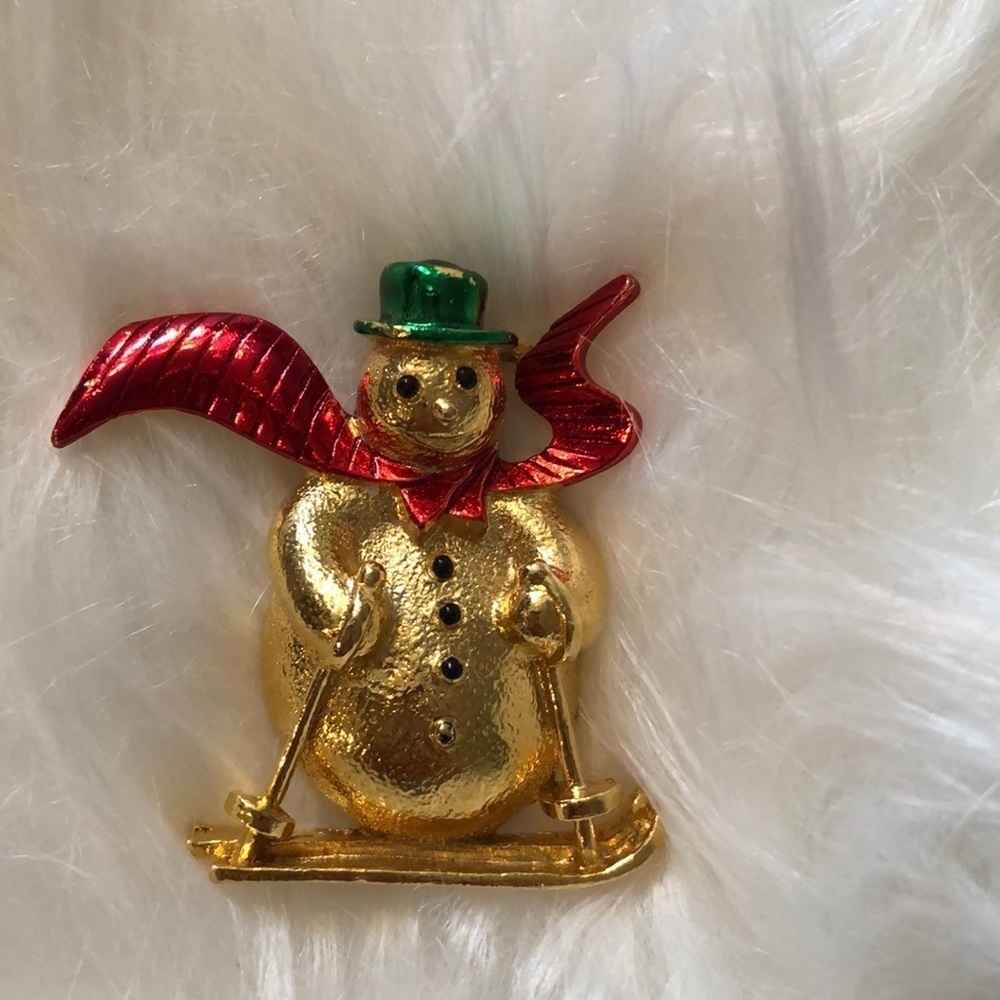 Vintage Brooch